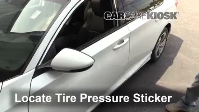 2019 Honda Accord Sport 2.0L 4 Cyl. Turbo Pneus et roues Vérifier la pression des pneus